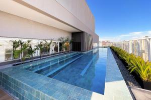 Zainalofts7 ao lado do AACD- Op Art Ibirapuera 53A54A