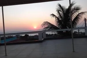 Charmosa acomodação com vista para o mar - 马拉塔伊济斯
