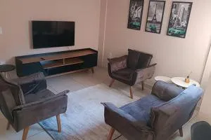 Apartamento com varanda no centro de Aperibé - Itaperuna