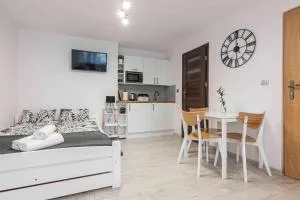 Dworek na Zakręcie - noclegi Zator - Piotrowice