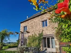 La Source Du Bonheur Chambres et Table d'Hôtes - Compolibat