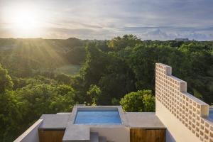 Ikana Puerto Aventuras Golf Getaway