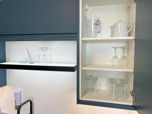 City Centre - Sleeps 4 & Free Parking