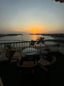 شاليه الافندر اطلالة بحر 3 غرف اطلالة - درّة العروس