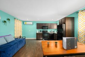 Stylish 1BR Apt - Steps from NRG and Texas Med Center