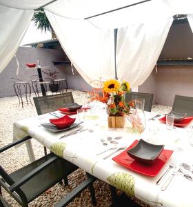 Maisons de vacances Can FRANCES - Parking-Garage-2 jardins-Terrasse-BRASERO-MER-Wifi : photos des chambres