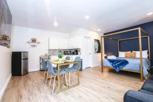 NEW5 APT NrUCF PETSOK PRIVATE patioENTRY LAUNDRY - أوفييدو