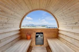 Þingvallavatn Hot Tub Sauna 2024 Built Cabin