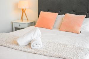 Penrith 3Br apt close toTrain station & Shopping