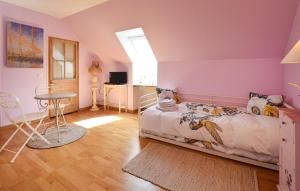Appartements Gorgeous Apartment In Le Mesnil-Esnard : photos des chambres