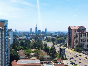 Luxurious 3 Bed 4 Bath Condo