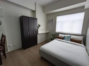 Vista GL Taft Studio Unit