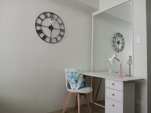 Vista GL Taft Studio Unit