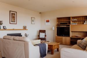 St Helens shack with pool and water views - 3hvězdičkové hotely ve městě St Helens