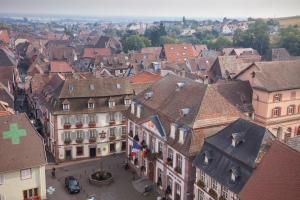 Hotels Hotel De La Tour : photos des chambres