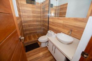 Hermosa Casa con Piscina y Playa Privada