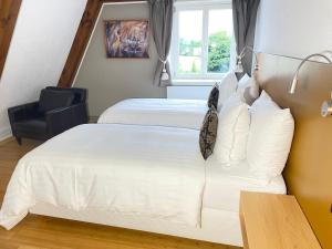 Two-Bedroom Apartment room in Gästehaus River Inn