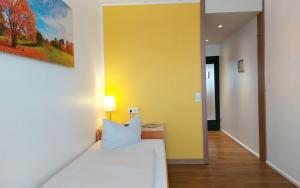 Single Room room in Heinrich Pesch Hotel