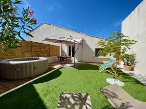 Tiny Harmony - Logement confortable avec jardin et jacuzzi privés près d’Aix en Provence - Couteron-et-Fontrousse