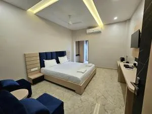 Hotel Rishiraj - Cinnāmāra