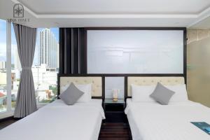 Minh Tuyết Luxury Hotel