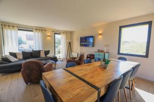 Maisons de vacances Magnifique maison moderne avec acces direct a la mer : photos des chambres