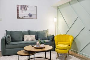 Sleek Northbridge Getaway