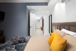 Modern 1BR Maisonette with Back Yard - Close to Manoel Island Saint Julians & Tigne Shopping Mall