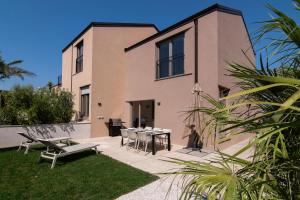 AdeLis Residence by Locap Group 