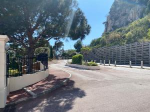 Appartement , piscine aux portes de Monaco
