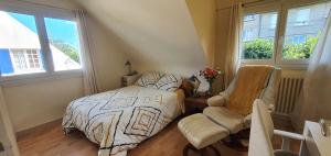 Sejours chez l'habitant Beaux Reves a Saint-Michel : Grande Chambre Double 