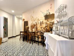 Sunray Beach Hotel Patong