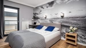 Gardenia, Sun & Snow