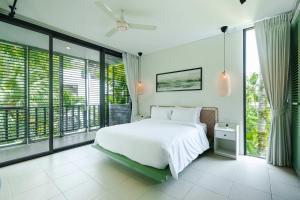 2BR Penthouse with Private Rooftop in Bang Tao