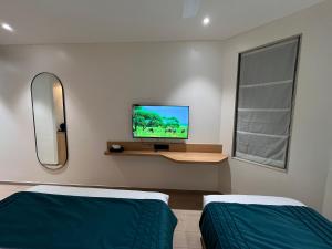 Esquire Hotel Near BKC Mumbai