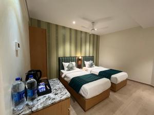 Esquire Hotel Near BKC Mumbai