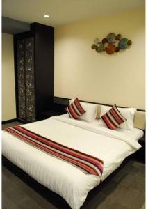 Monsane River Kwai Resort