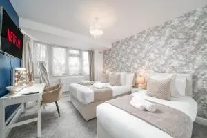 Lux 3BED Near Wembley With Parking By Oceana Group - Sleeps 8 - Wealdstone