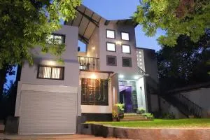 PEREGRINE Villa - Diyabeduma