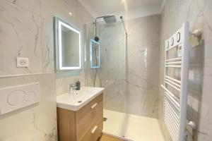 06AN - Beautiful apartment in the heart of Old Antibes