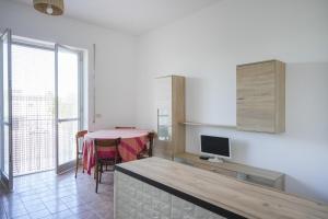 Beach House ,Torre Canne -Sebastian