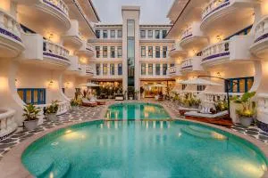 Azalea by Stone Wood Premier - 卡乌罗西姆