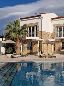 Grapevines Villa 1 Karin