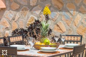 Villa Baladrar Way by Abahana Villas