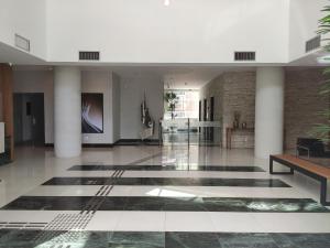 Biarritz Hplus Long Stay