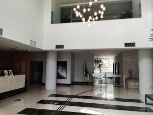 Biarritz Hplus Long Stay