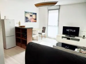 Ravissant Appartement T2 proche Autoroute et Centre-ville - Arnas