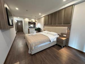 Luxury Family Apartment with stunning Mountain View