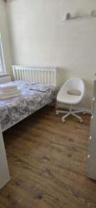 Private Rooms near Hither green Station