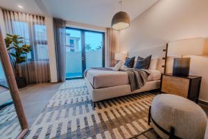 Casa Loba Luxe Unit 3 with private pool